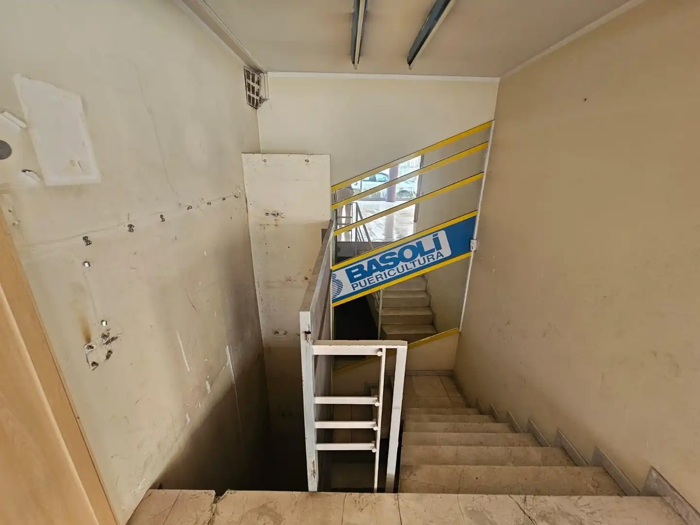 Business premises for sale in Carrer MARTI GRIVE, imagen 20