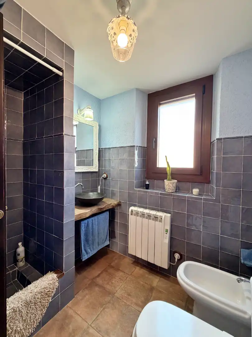 Baño de Finca rústica en venta en Moià con Calefacción, Jardín privado y Parquet