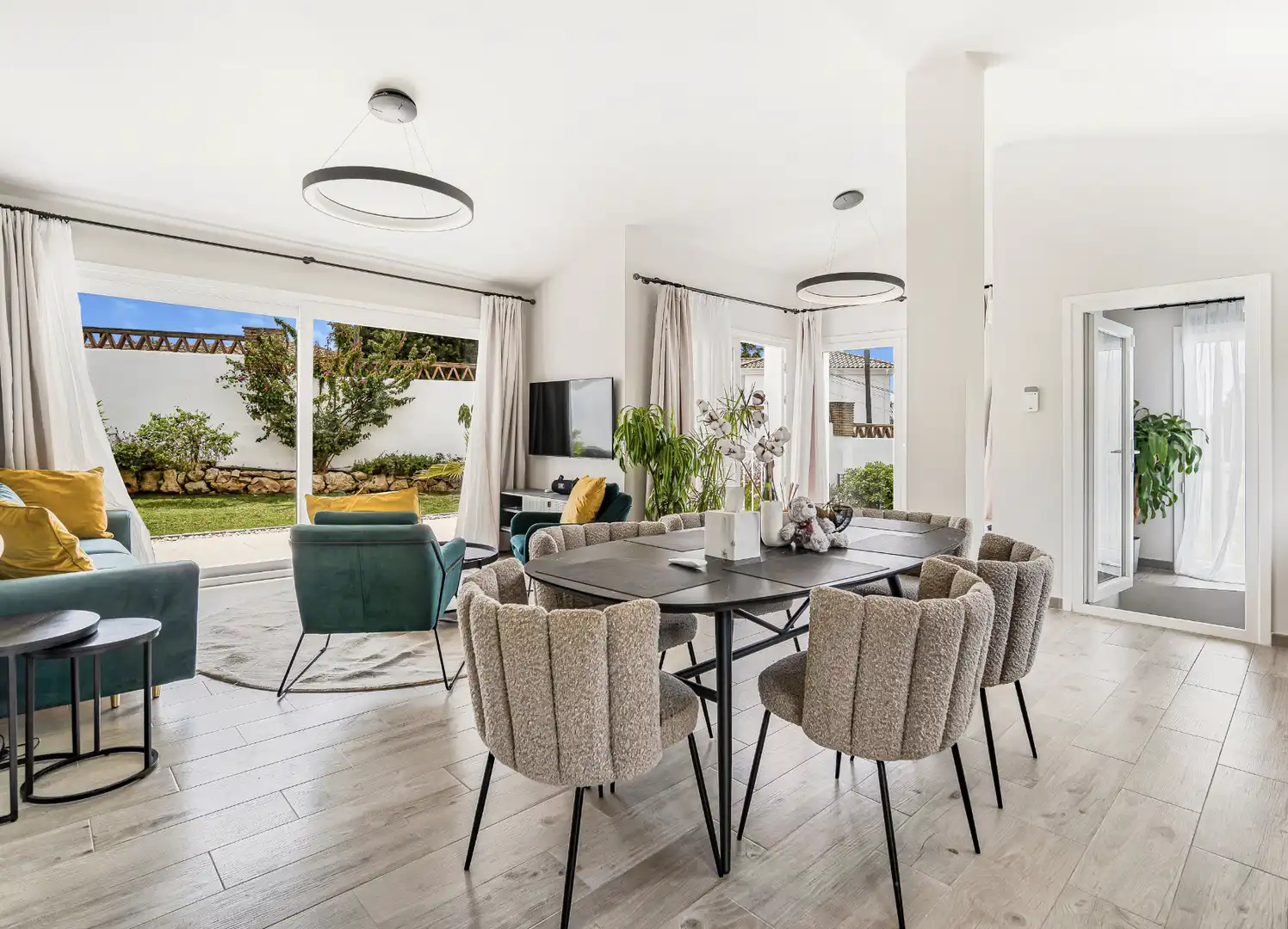 Chalet con terraza en venta en Las Chapas - El Rosario, imagen 4