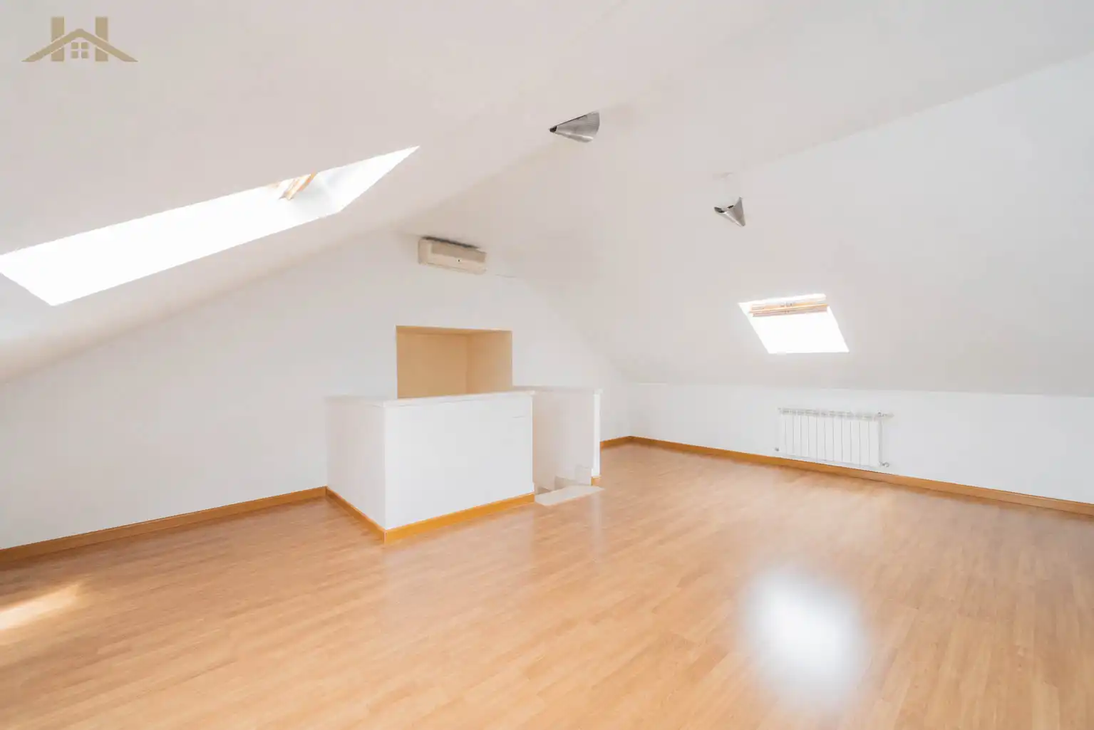 Detached homes for sale in Móstoles  with Air Conditioner, Heating and Private garden