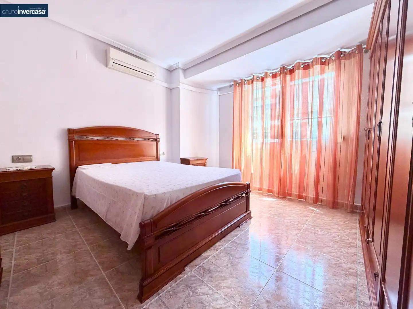 Bedroom of Flat for rent in Quart de Poblet  with Air Conditioner, Furnished and Balcony