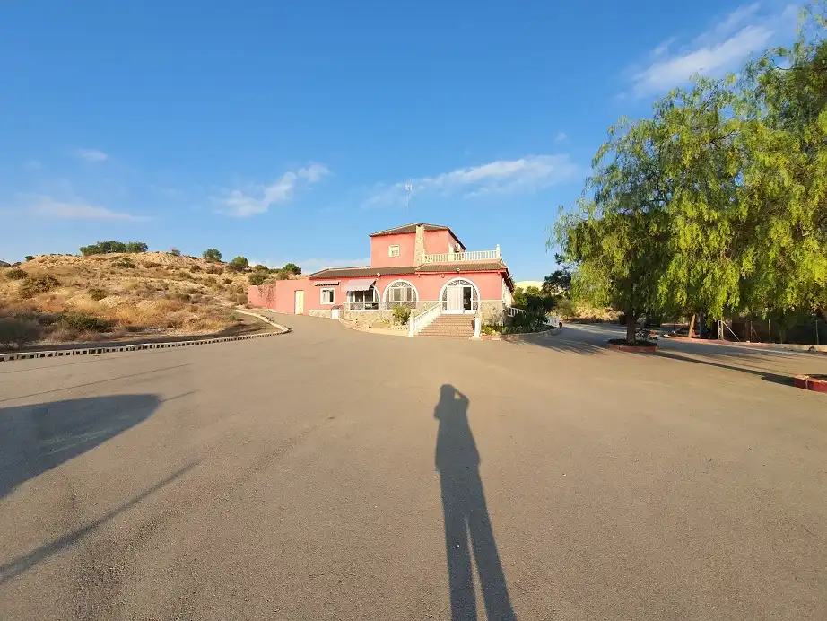 Vista exterior de Casa o chalet en venta en Elche / Elx con Terraza, Balcón y Alarma