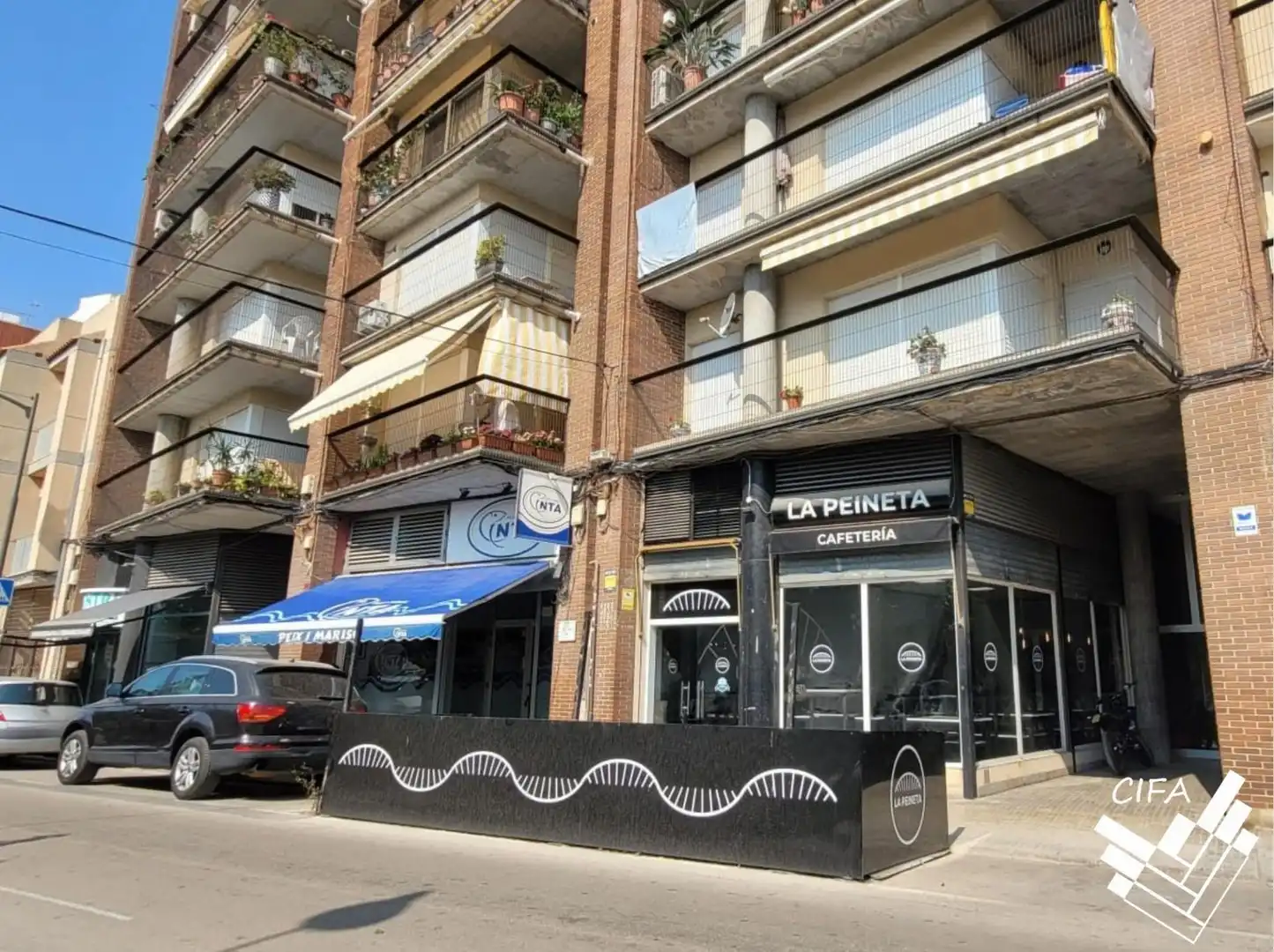 Local comercial en alquiler en Avenida de Tarragona