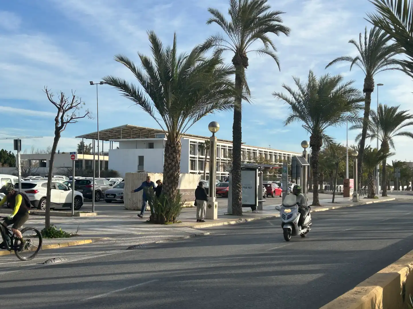 Vista exterior de Residencial en venta en Elche / Elx