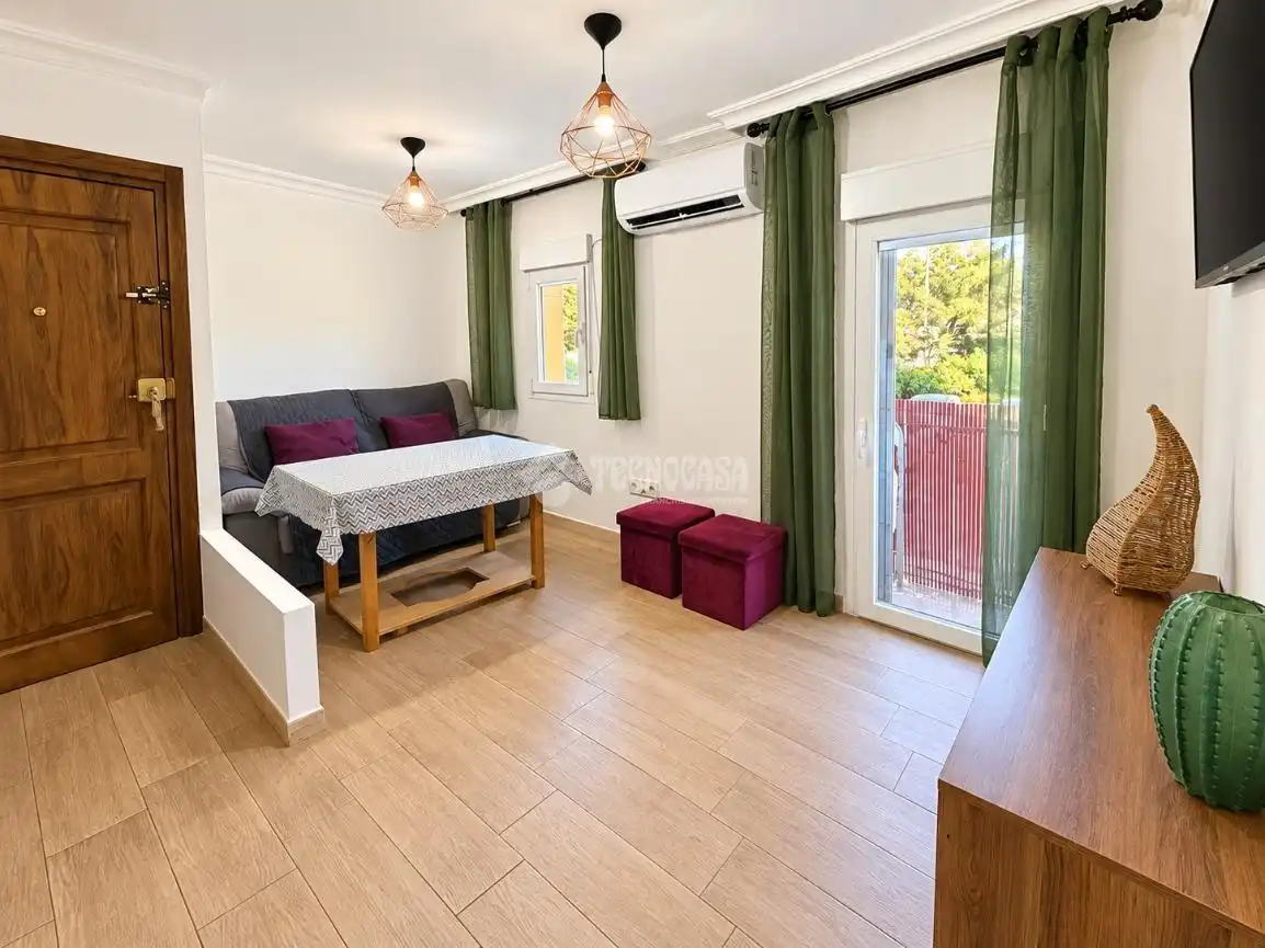 Piso con terraza en venta en Isla Chica, imagen 2