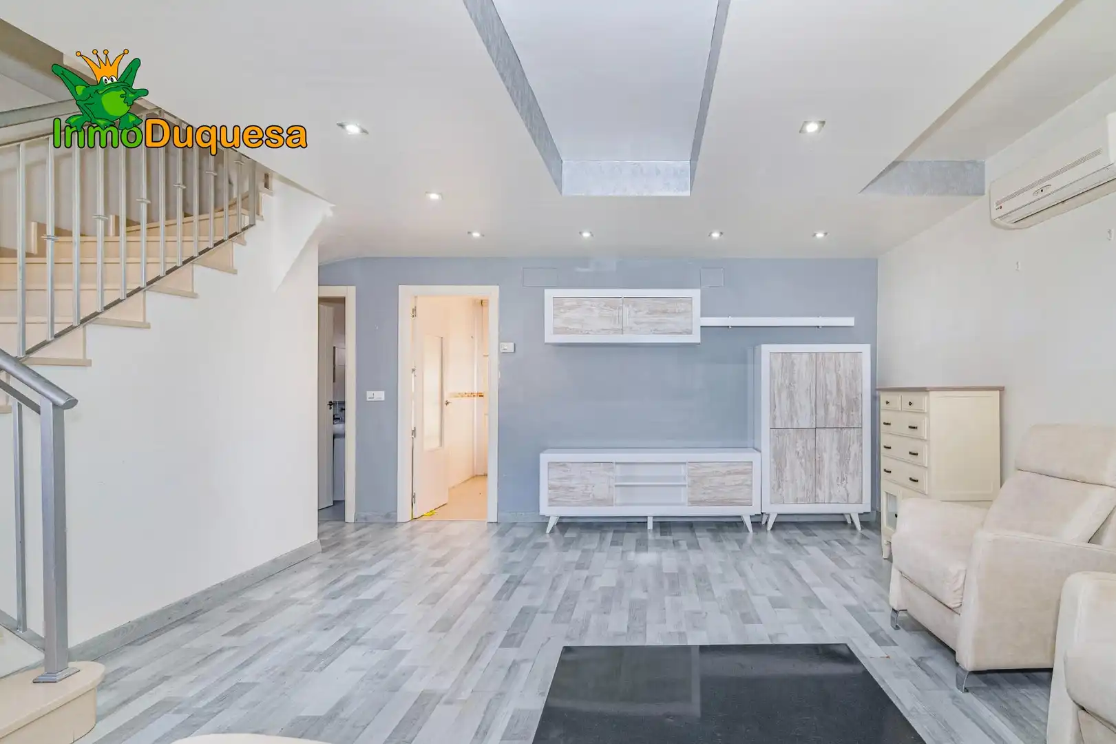 Semi-detached house with terrace for sale in Jun, imagen 16