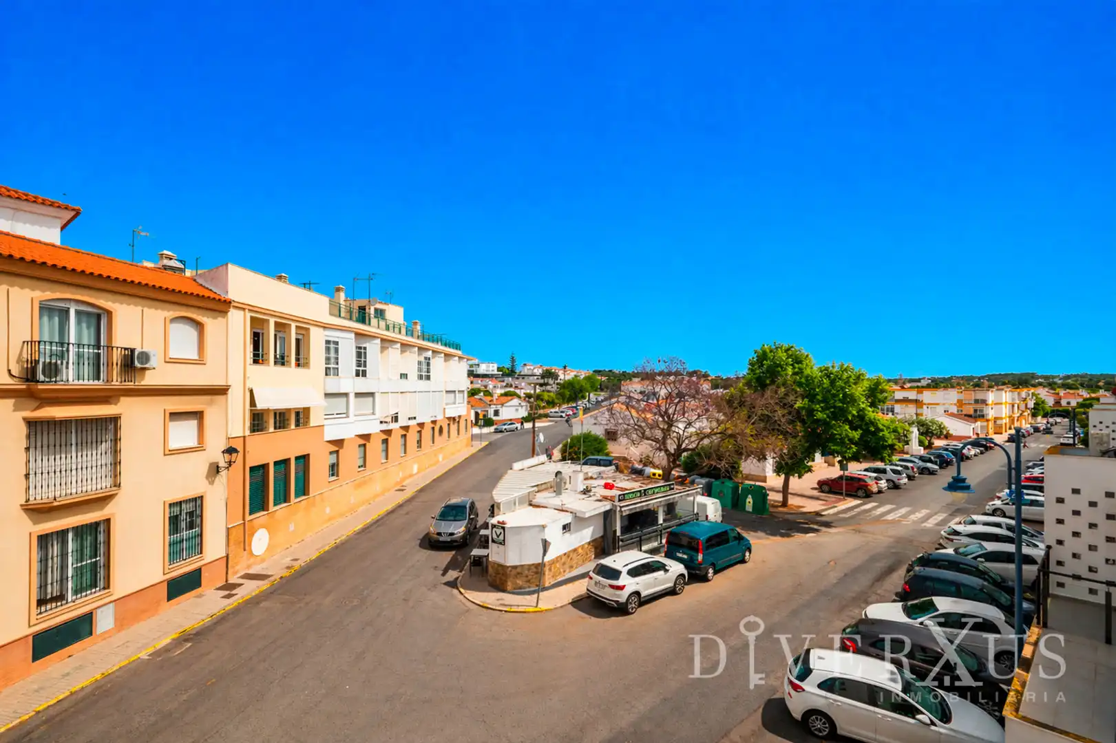 Vista exterior de Pis en venda en Ayamonte amb Terrassa, Moblat i Forn