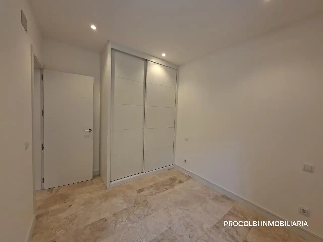 Bedroom of Ground floor for sale in Madrid  with Air Conditioner and Heating