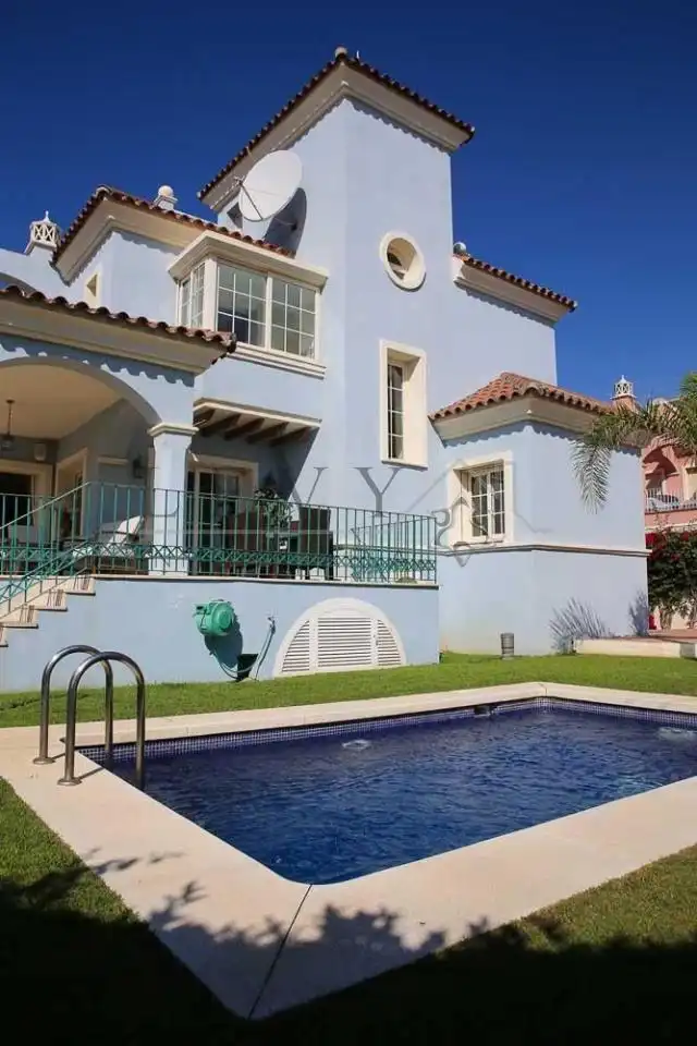Maison avec piscine à vendre à Nueva Andalucía