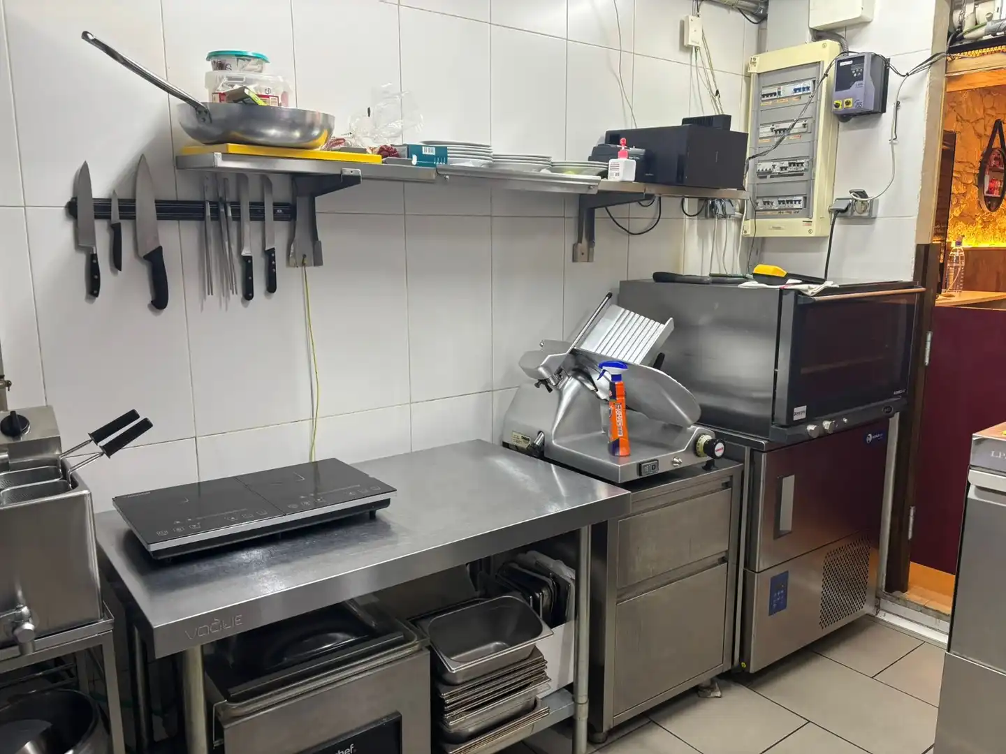 Kitchen of Commercial properties for transfer in Barcelona  with Air Conditioner, Heating and Terrace