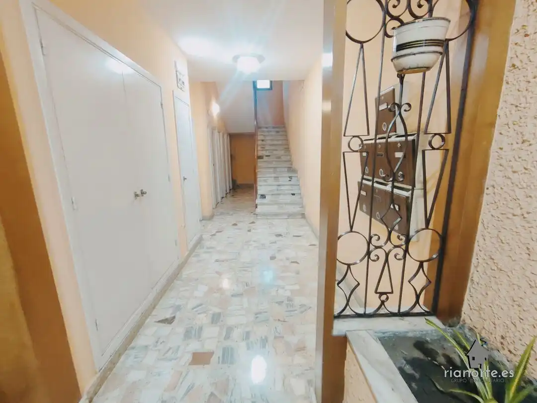 Piso de alquiler en Calle Sabino Alonso Fueyo, Lada