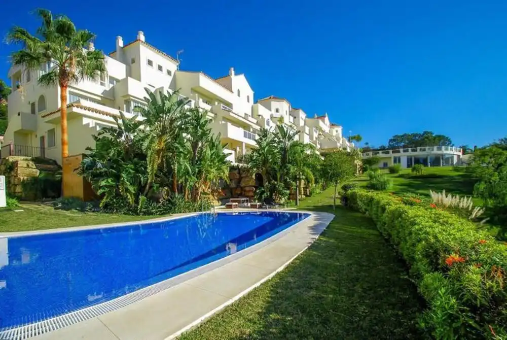 Habitatge amb piscina en venda a Benahavís pueblo, imagen 13