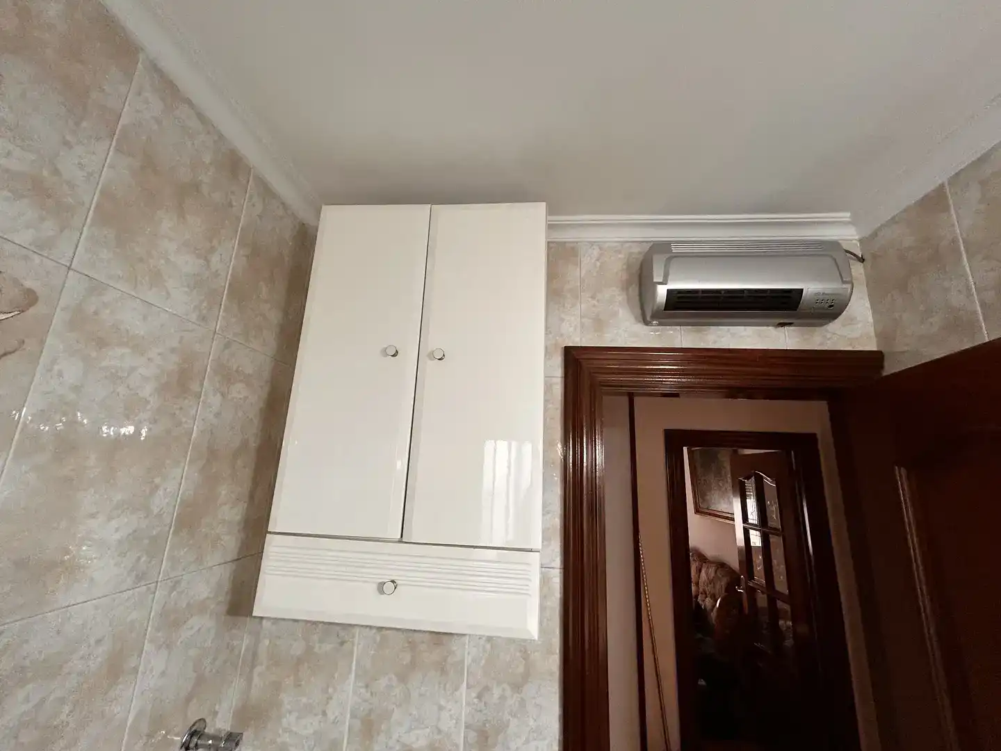 Cocina de Piso para compartir en Gijón  con Parquet, Trastero y Amueblado
