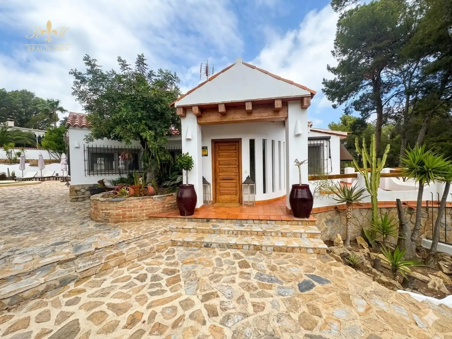 Außenansicht von Haus oder Chalet zum Verkauf in L'Alfàs del Pi mit Klimaanlage und Schwimmbad