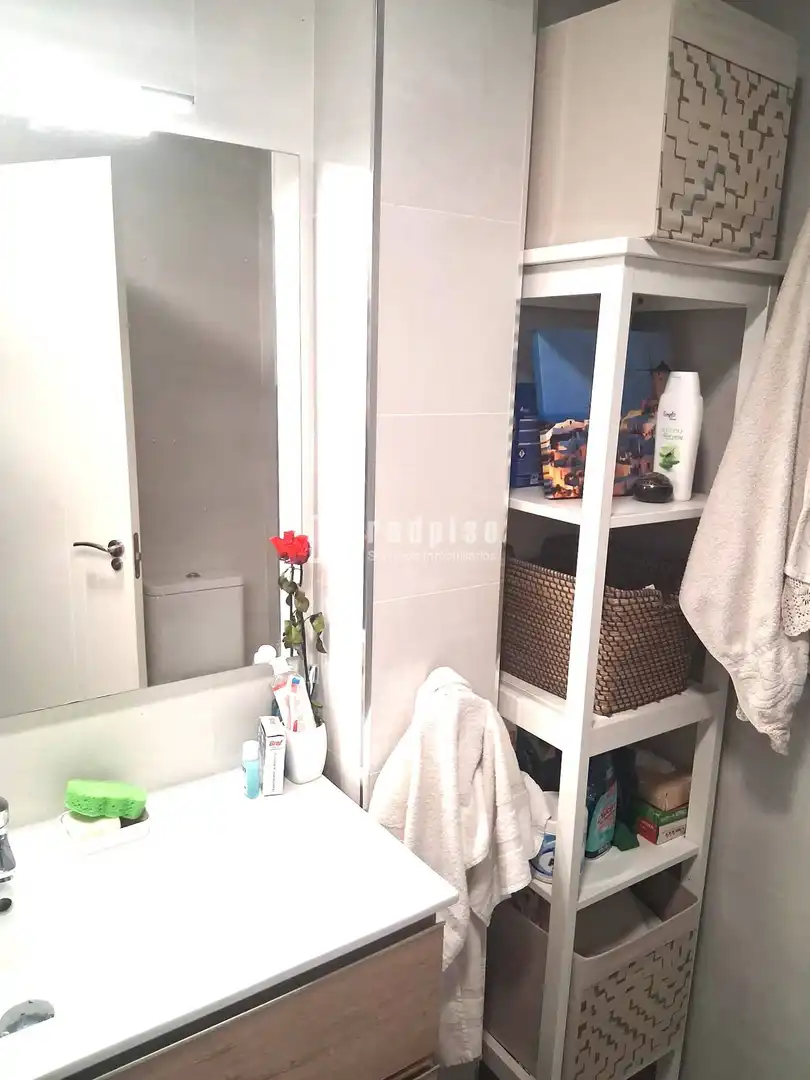 Badezimmer von Wohnung zum Verkauf in Madrid mit Klimaanlage, Heizung und Terrasse