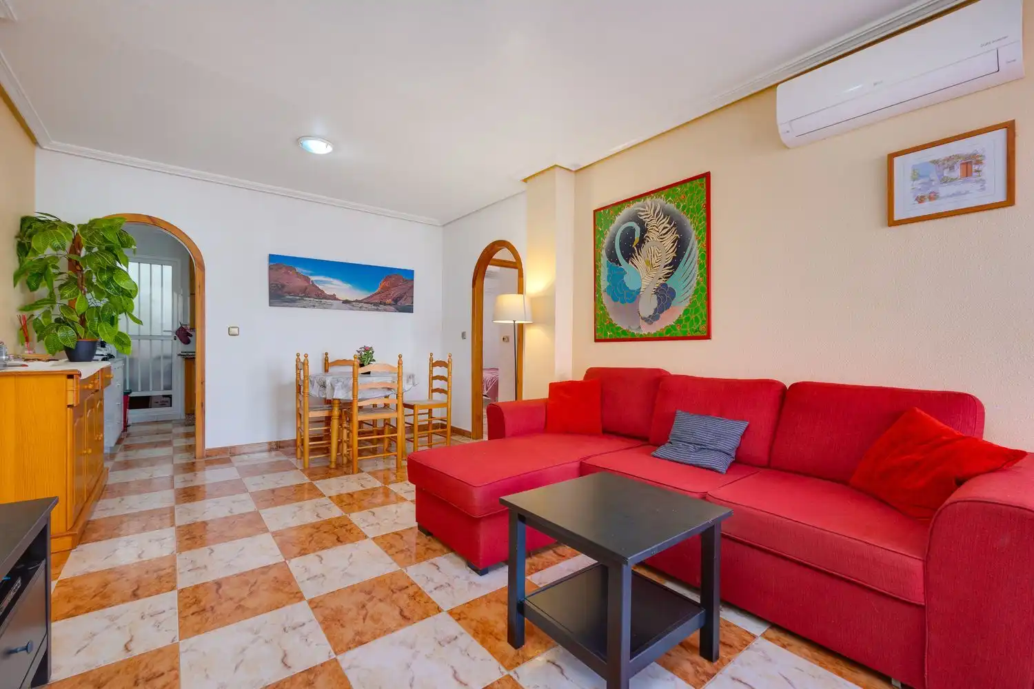 Sala d'estar de Pis en venda en Orihuela amb Aire condicionat, Terrassa i Moblat