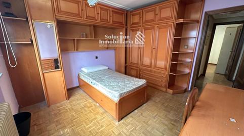 Foto 4 de Piso en venta en Jose Manuel de Villena, 7-13, Carmelitas, Salamanca Capital