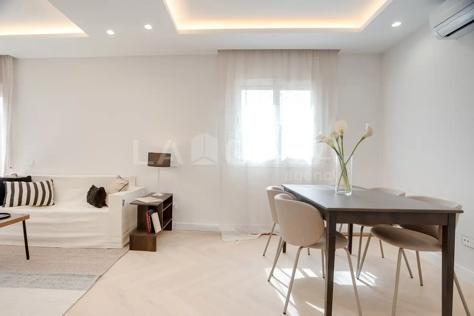 Sala de estar de Ático en venta en Granollers con Calefacción y Terraza