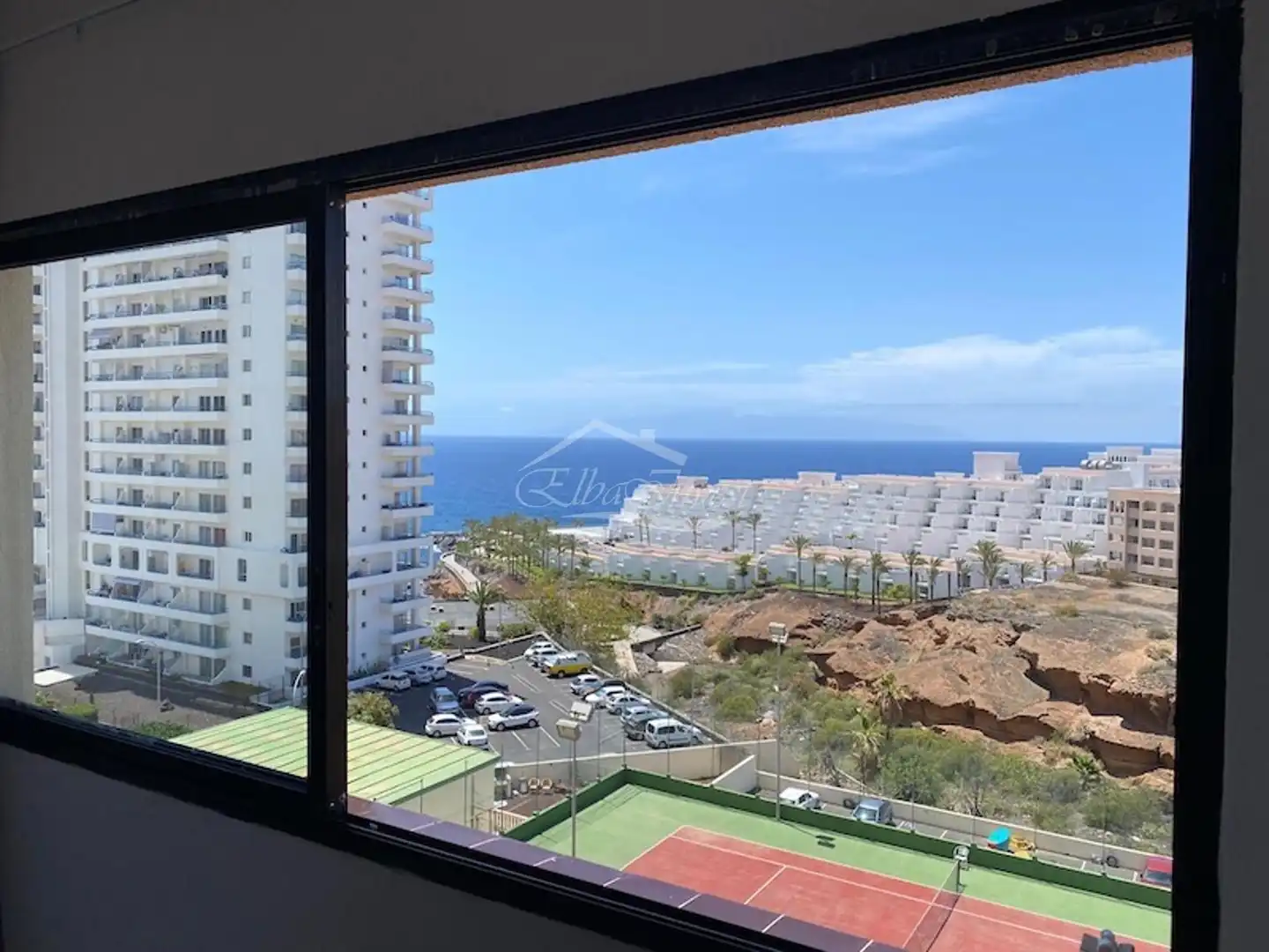 Exterior view of Flat for sale in Adeje  with Terrace, Swimming Pool and Furnished
