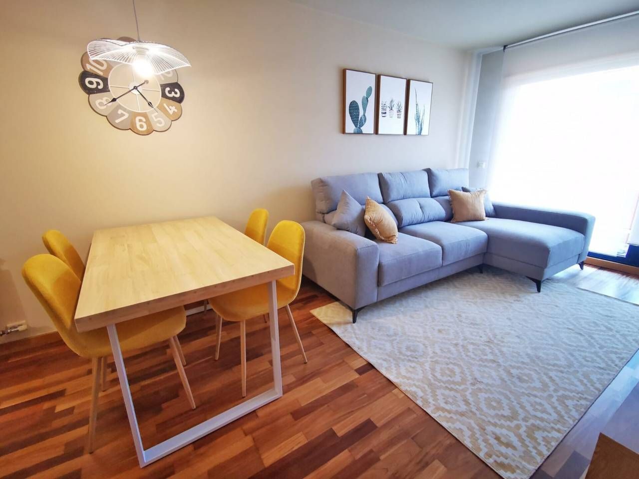 Living room of Flat to rent in Salvaterra de Miño  with Heating, Terrace and Furnished