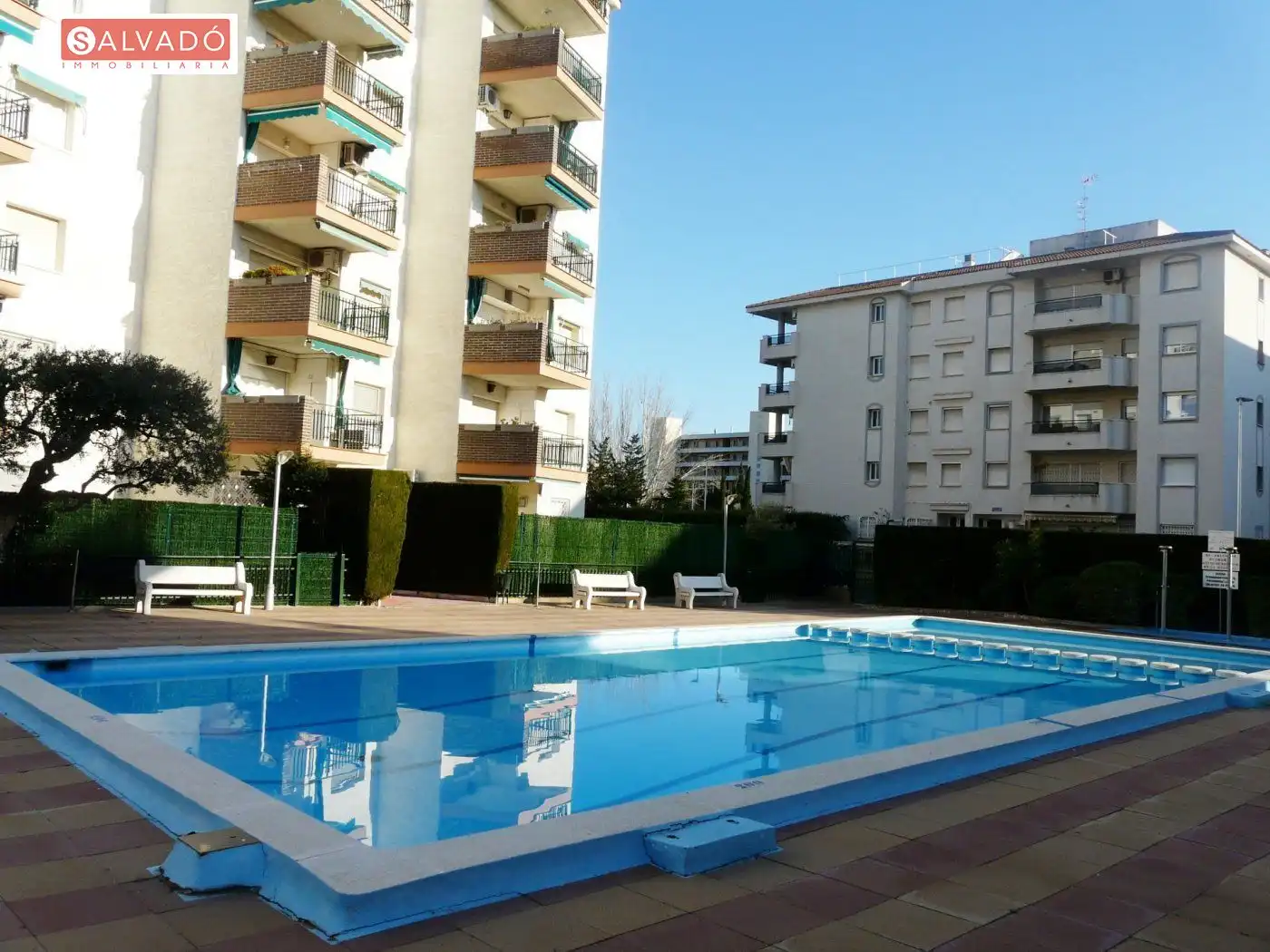 Piscina de Planta baja en venta en Calafell con Terraza, Trastero y Amueblado