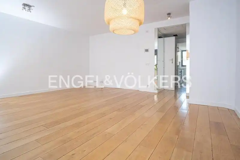 Wohnzimmer von Wohnung zur Miete in Madrid mit Klimaanlage, Heizung und Terrasse