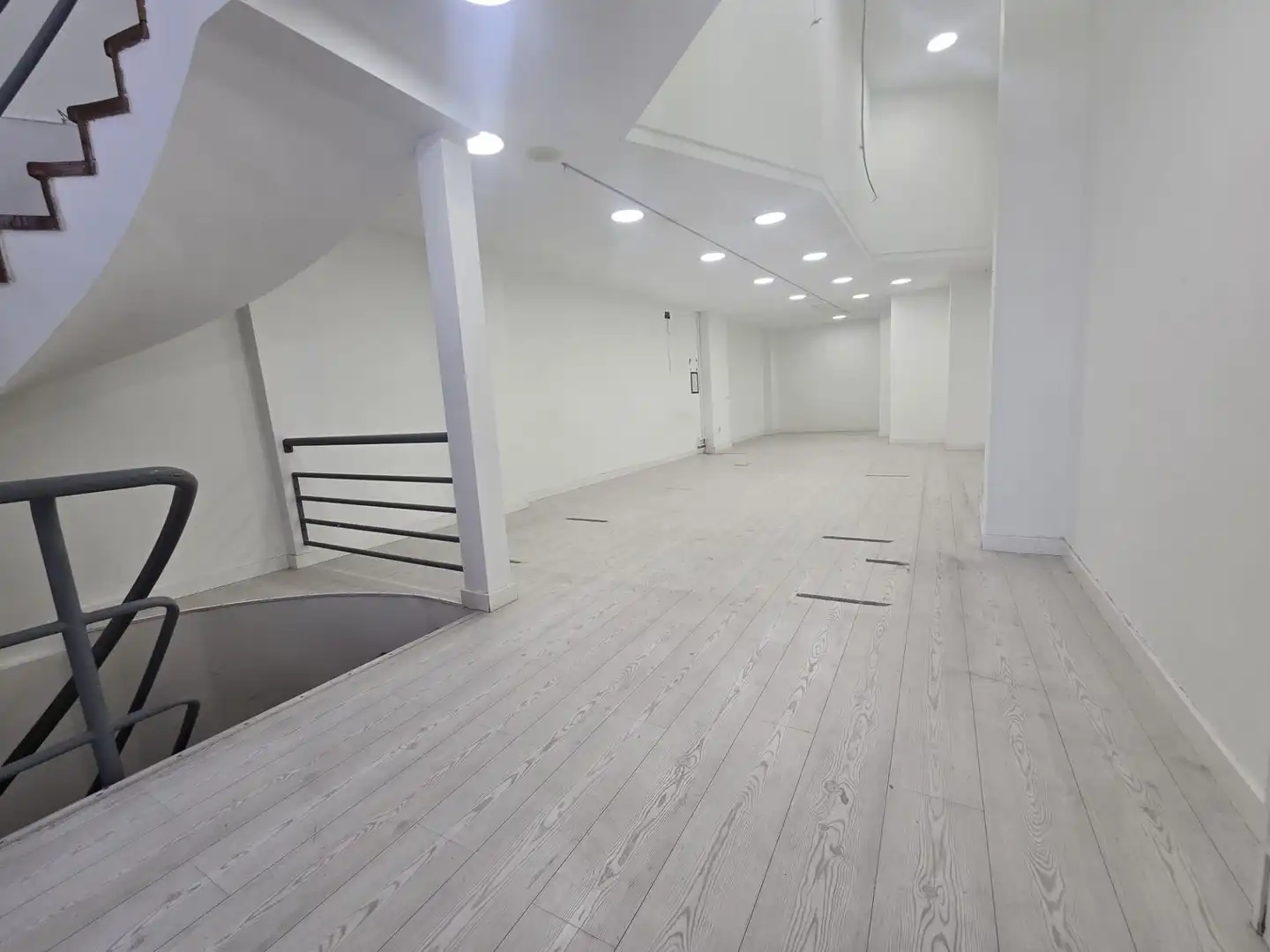 Commercial properties for rent in  Logroño  with Air Conditioner