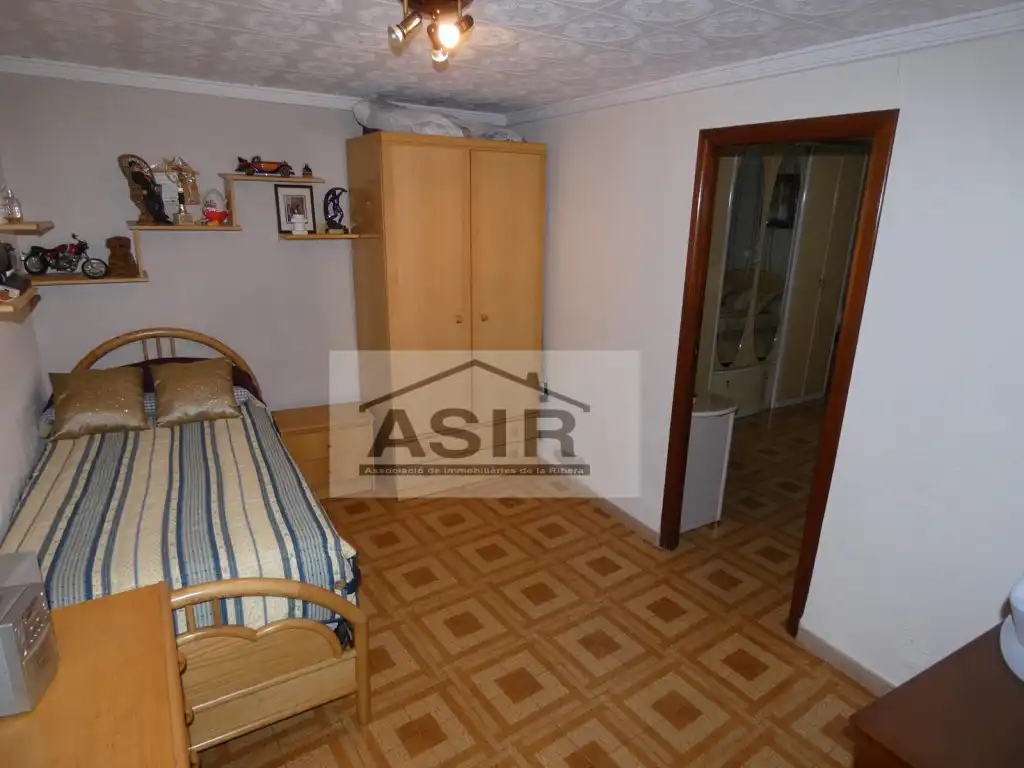Dormitori de Casa o xalet en venda en Alzira