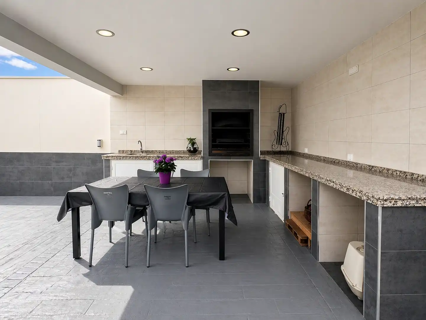 Terrassa de Casa o xalet en venda en Torrevieja amb Aire condicionat, Calefacció i Jardí privat