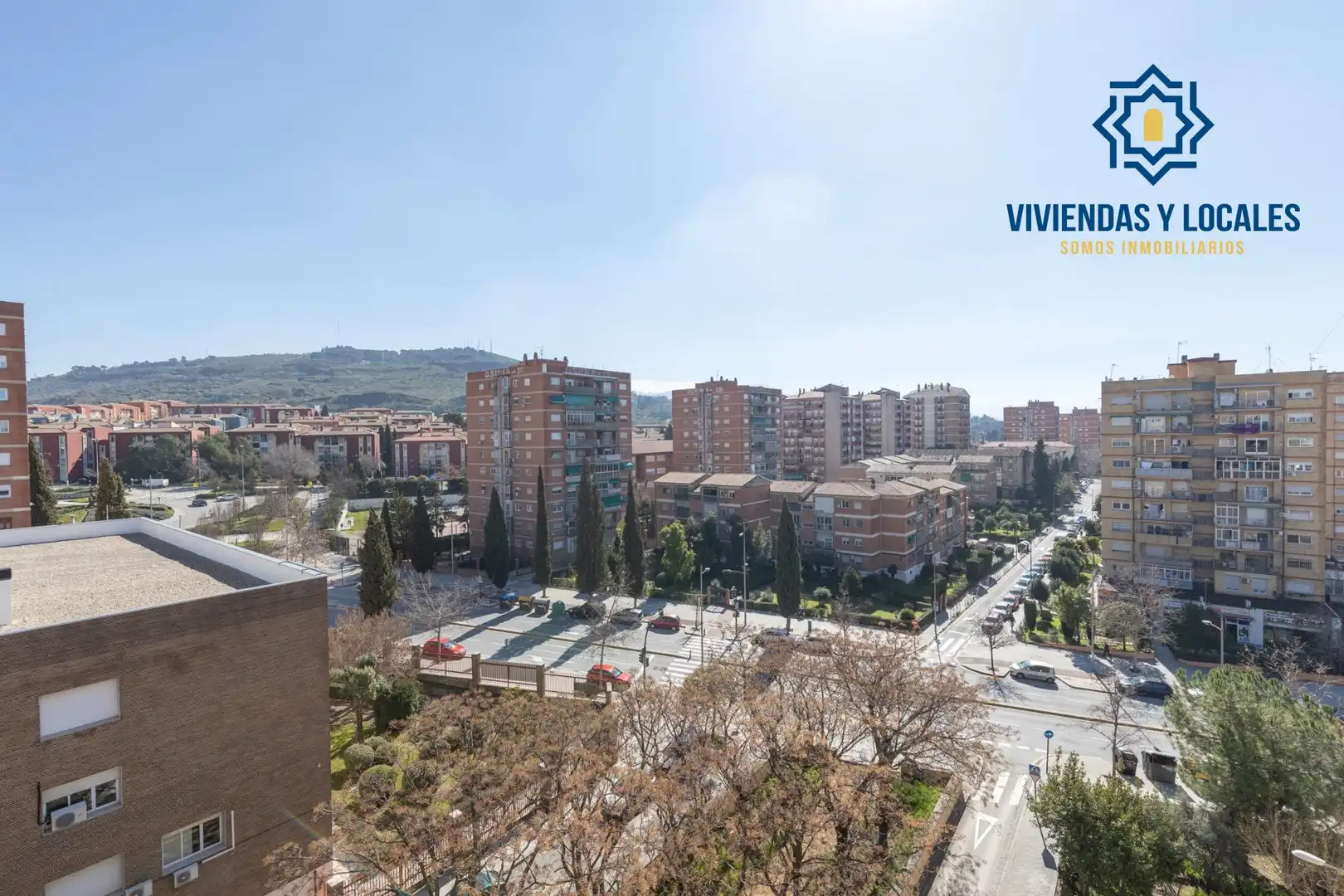 Vista exterior de Piso en venta en Granada con Terraza
