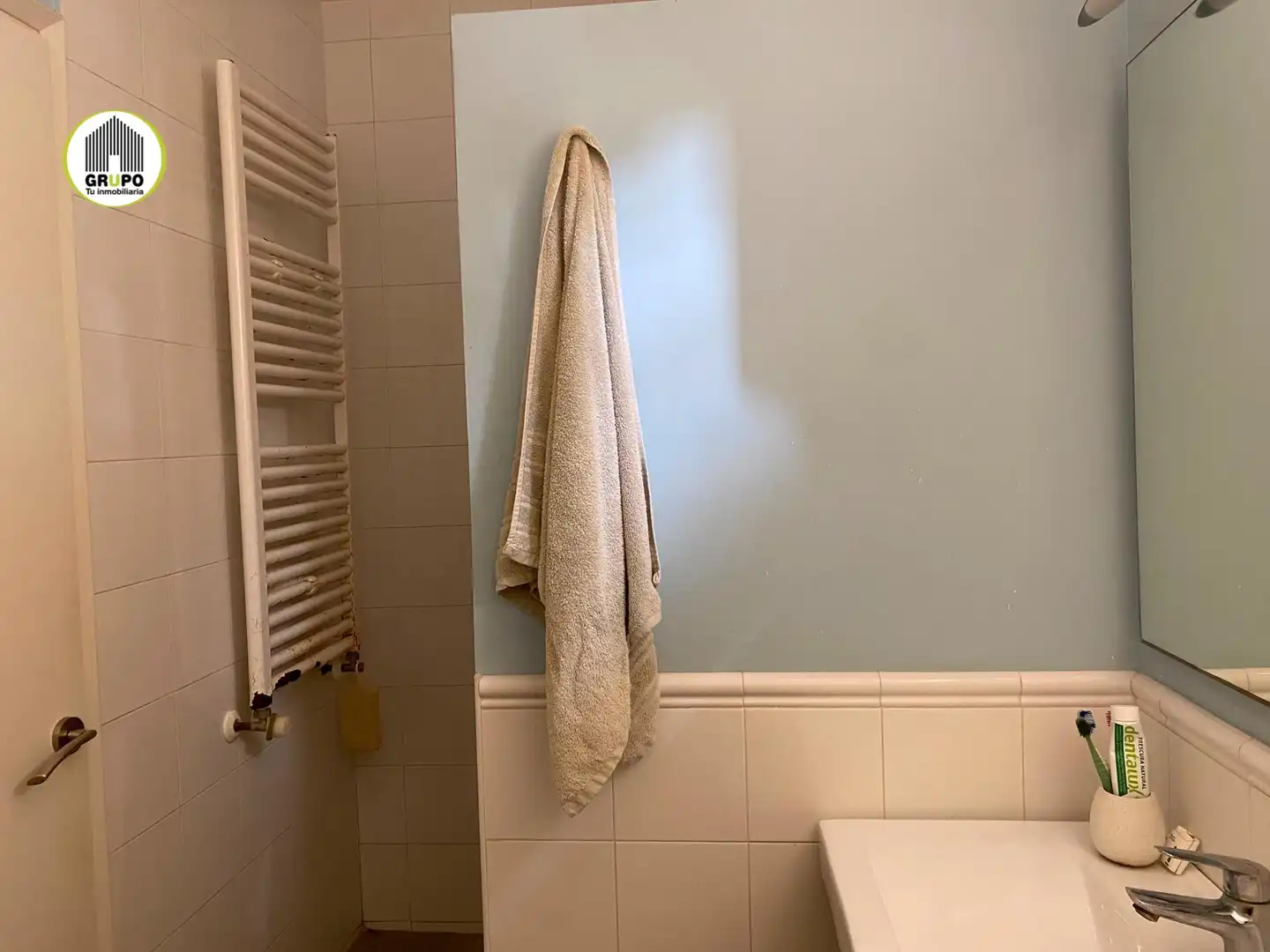 Baño de Ático de alquiler en Esplugues de Llobregat con Aire acondicionado, Calefacción y Terraza