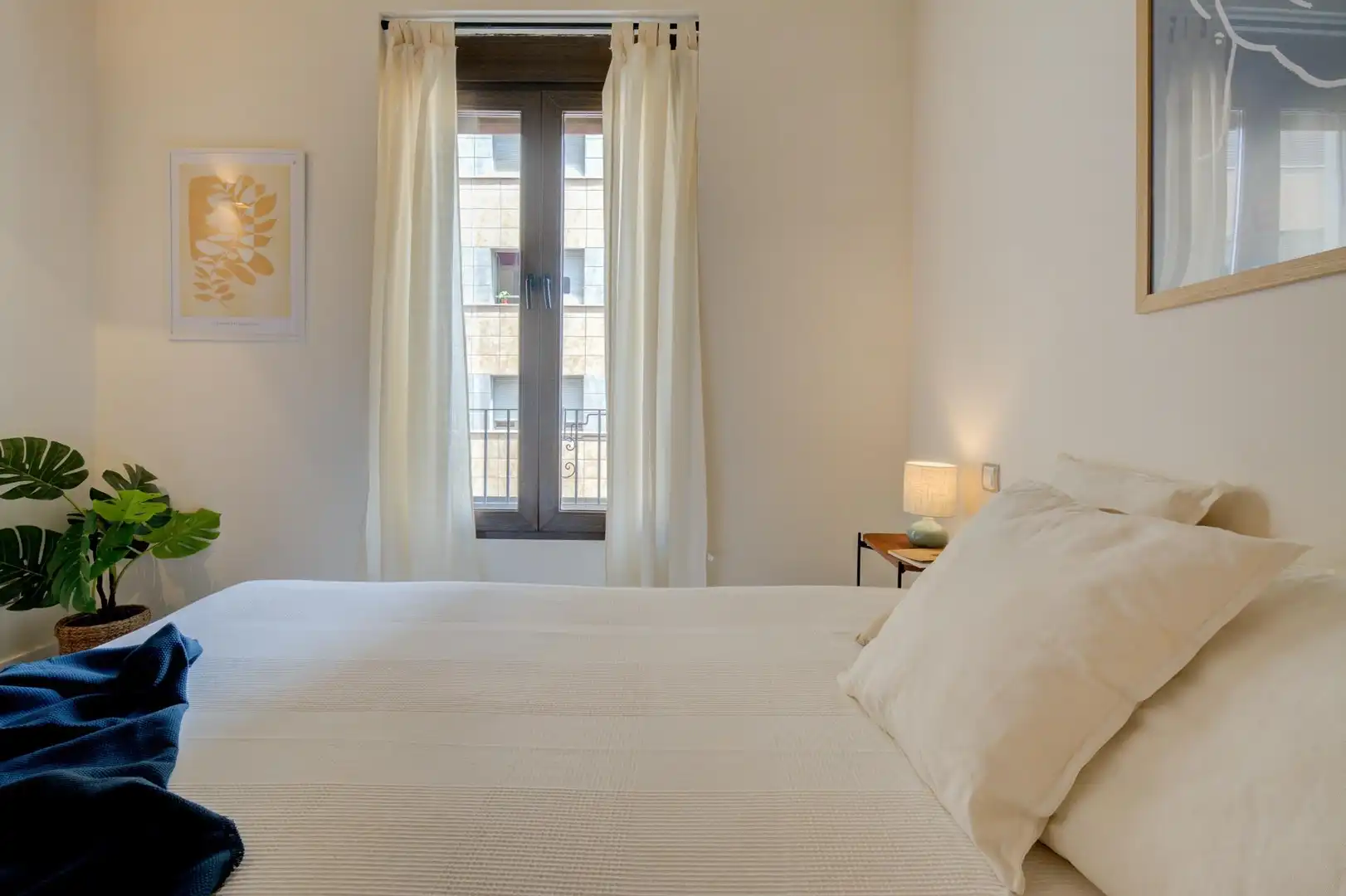 Habitación de Piso en venta en Alicante / Alacant con Aire acondicionado, Calefacción y Jacuzzi