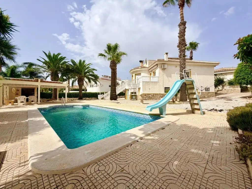 Piscina de Casa o chalet en venta en Rojales con Aire acondicionado, Calefacción y Jardín privado