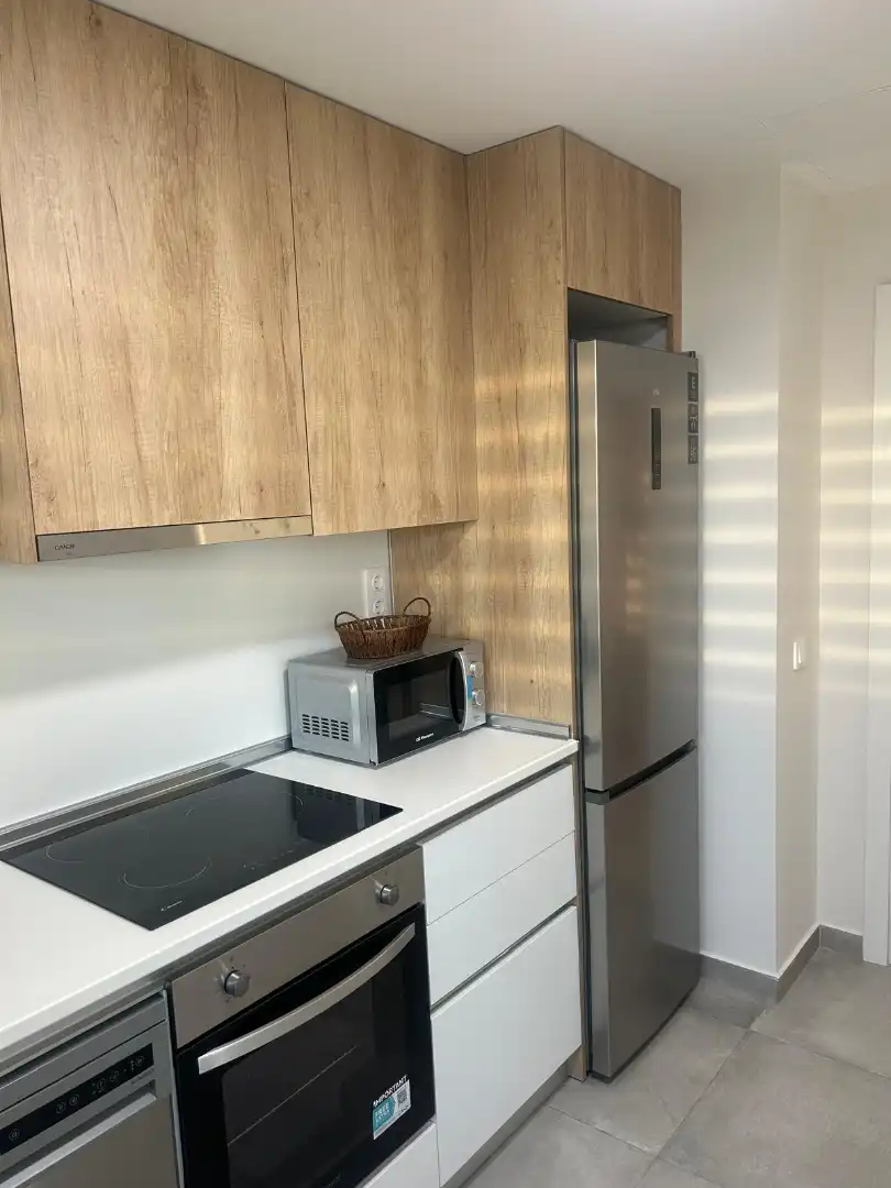 Cocina de Piso de alquiler en Dos Hermanas con Aire acondicionado, Terraza y Amueblado