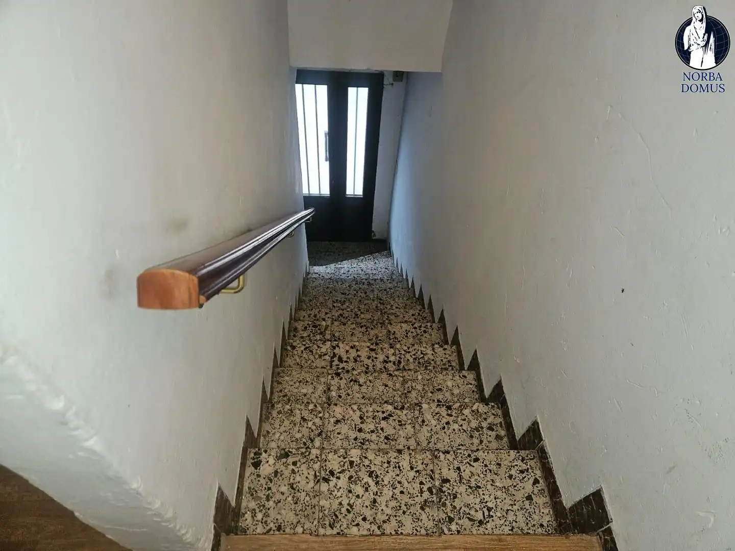 Casa rústica amb terrassa en venda a Alcuéscar, imagen 3