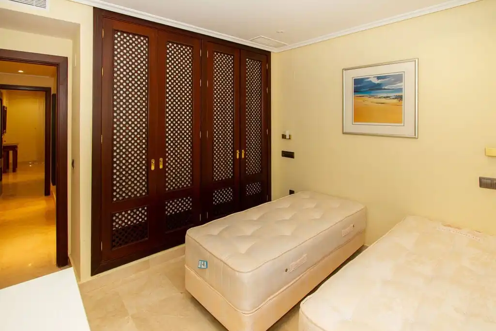 Bajo con piscina en venta en La Mairena, imagen 14