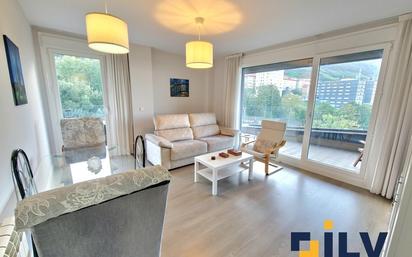 Living room of Flat for sale in Santurtzi   with Heating, Terrace and Storage room