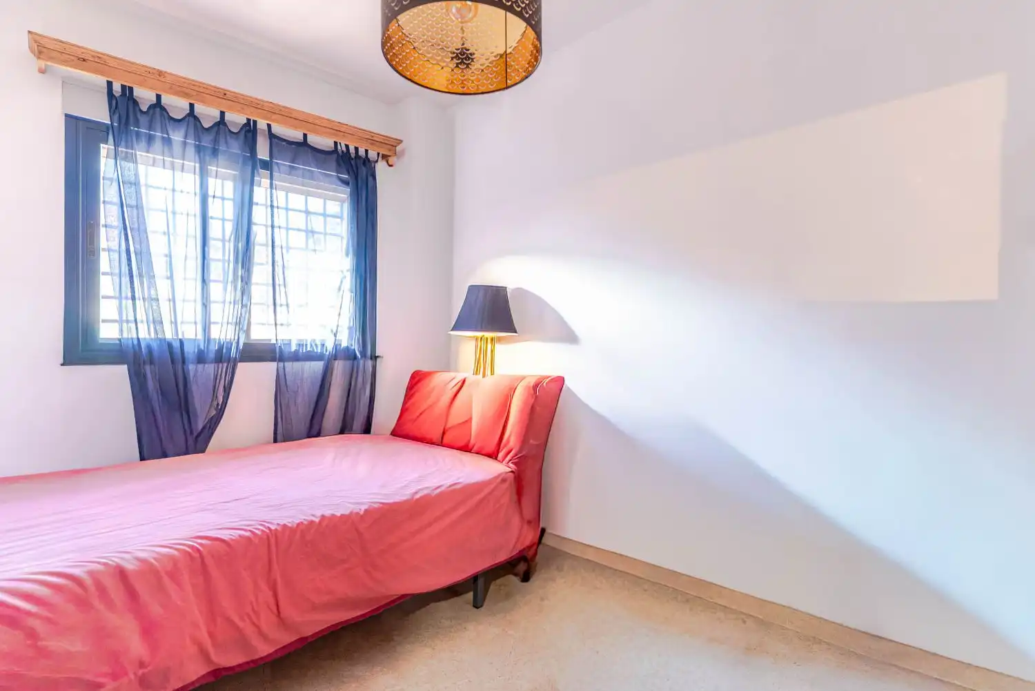 Habitación de Piso en venta en Motril con Terraza, Balcón y Piscina comunitaria