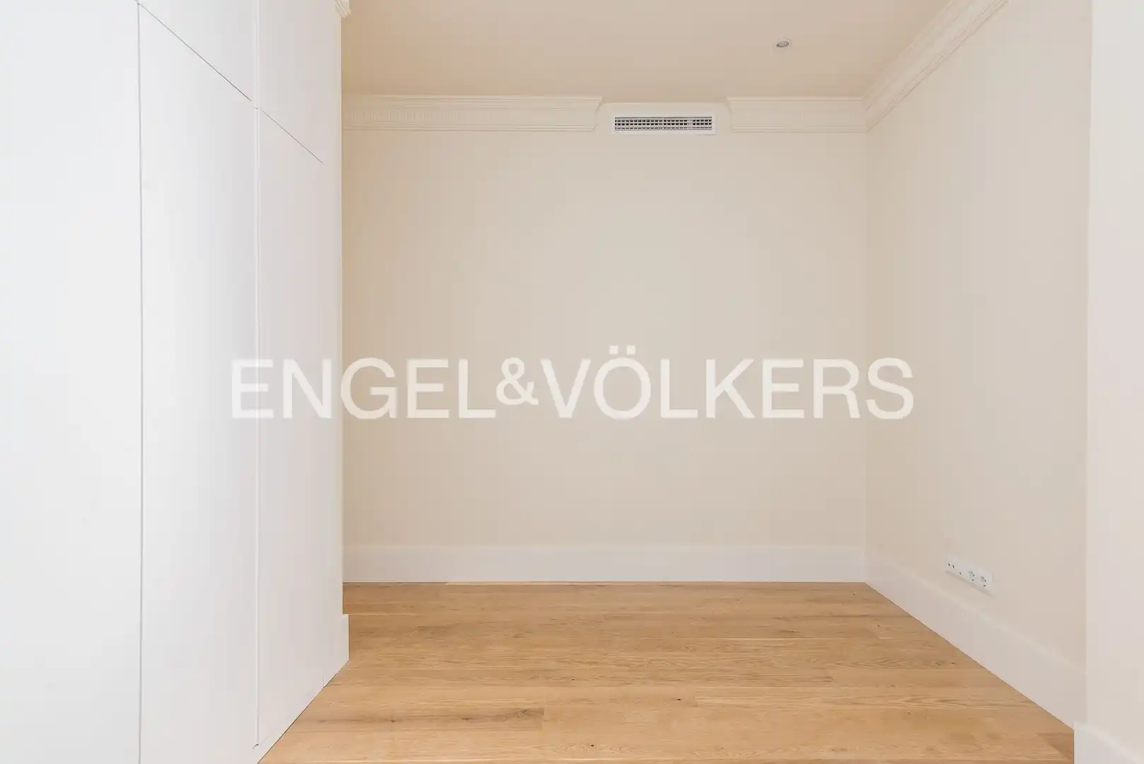 Flat with terrace to rent in Paseo del Prado, imagen 24