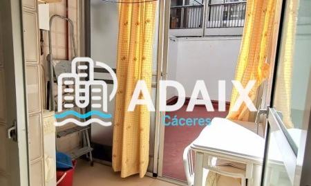 Foto 3 de Piso de alquiler en Calle la Carrera, Centro, Cáceres Capital