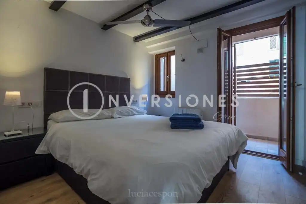 Schlafzimmer von Wohnung zum Verkauf in  Palma de Mallorca mit Klimaanlage, Möbliert und Balkon