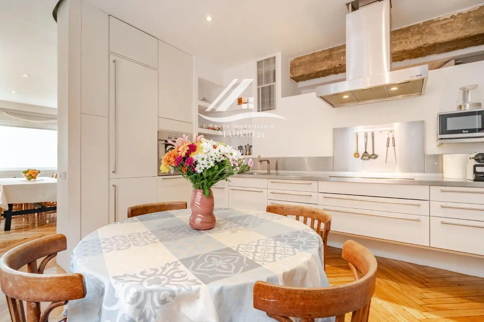 Cocina de Piso de alquiler en Madrid con Aire acondicionado, Calefacción y Amueblado