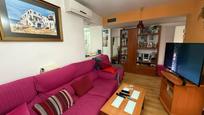 Living room of Flat for sale in  Madrid Capital  with Heating