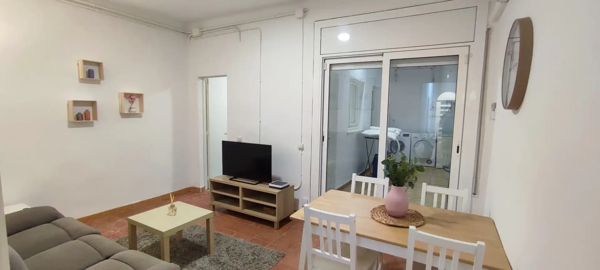Living room of Flat for rent in Terrassa  with Air Conditioner, Heating and Furnished