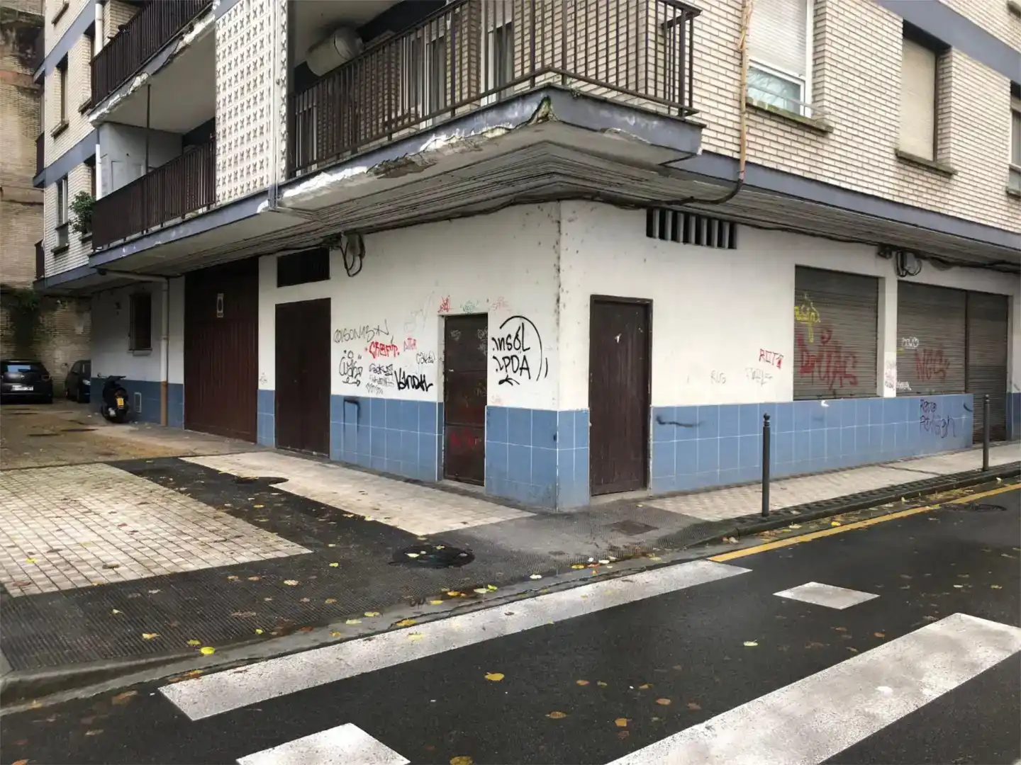 Außenansicht von Garage zum Verkauf in Irun 