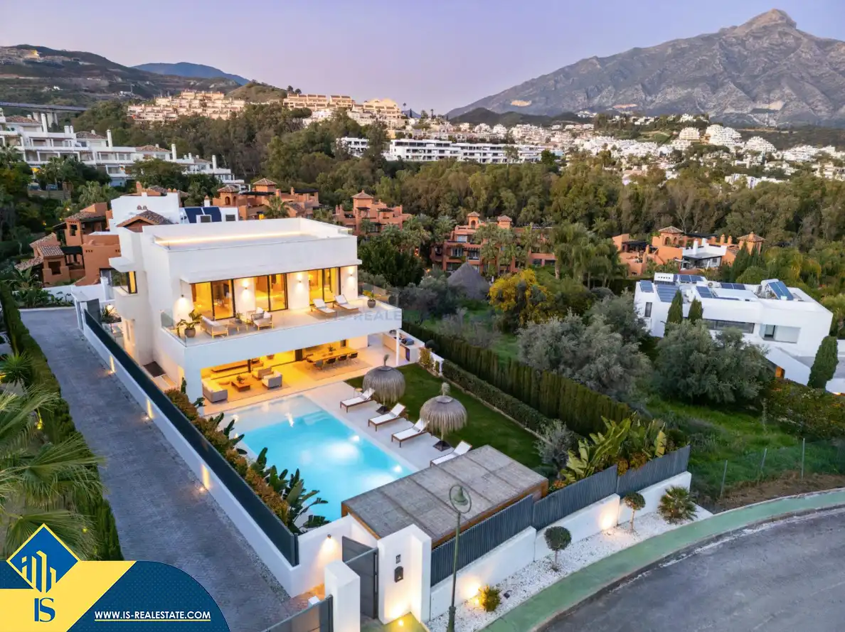 Villa con piscina in vendita a Nueva Andalucía, imagen 33