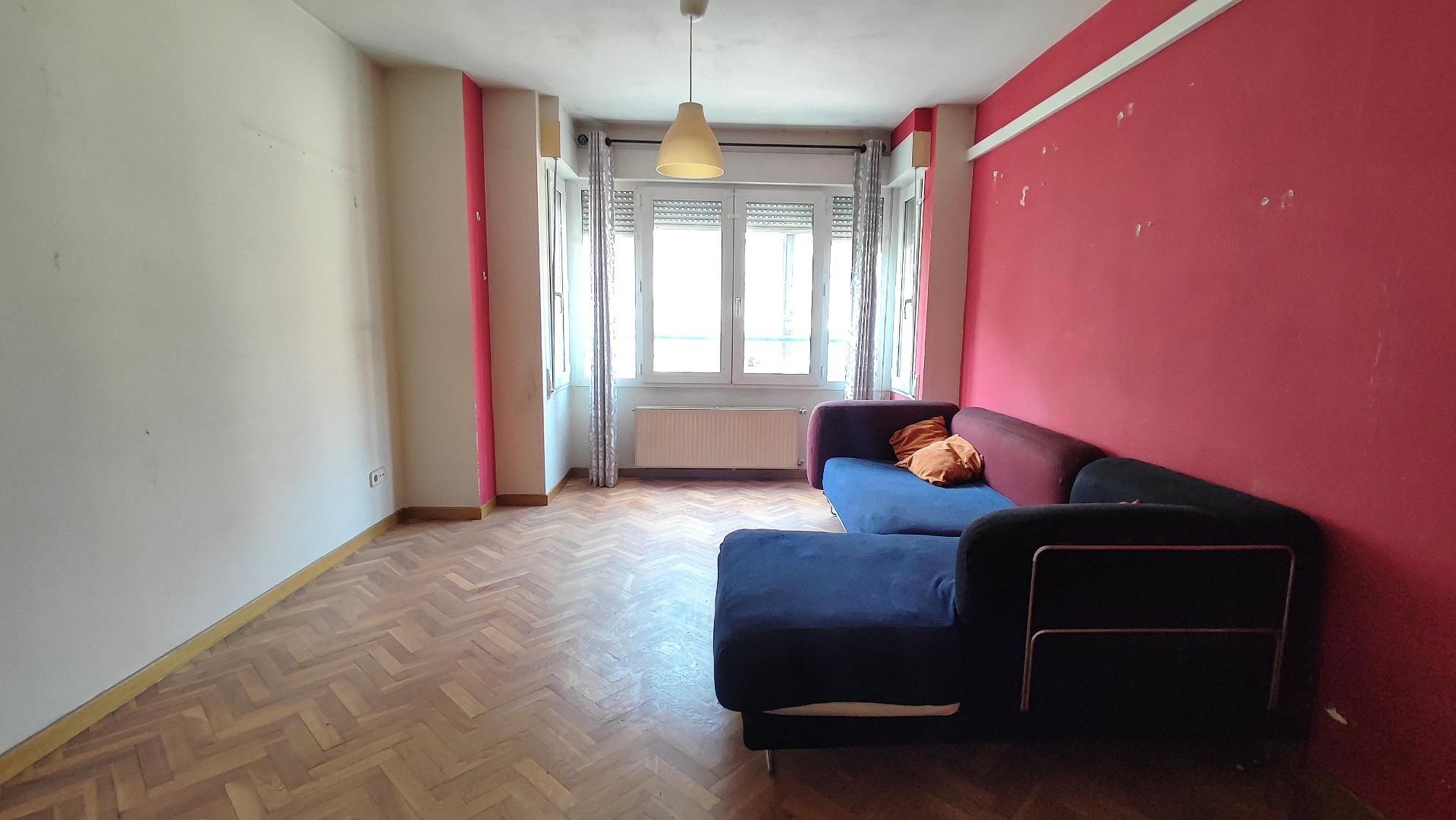 Living room of Flat for sale in  Madrid Capital  with Air Conditioner, Heating and Private garden