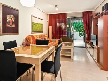 Appartement compact avec piscine à vendre à Las Marinas / Les Marines