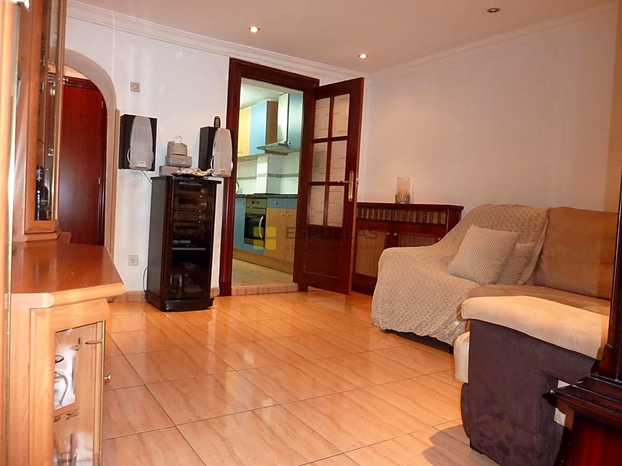 Sala d'estar de Planta baixa en venda en Arnedo amb Calefacció