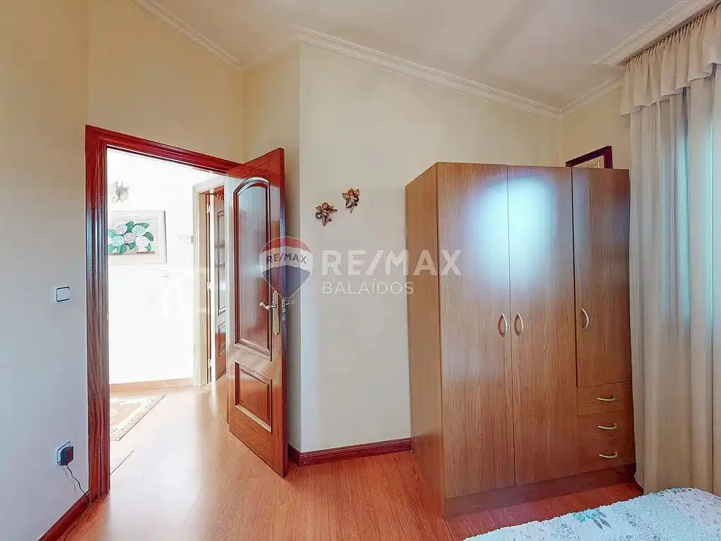 Houses for sale in Vigo   with Heating, Private garden and Parquet flooring
